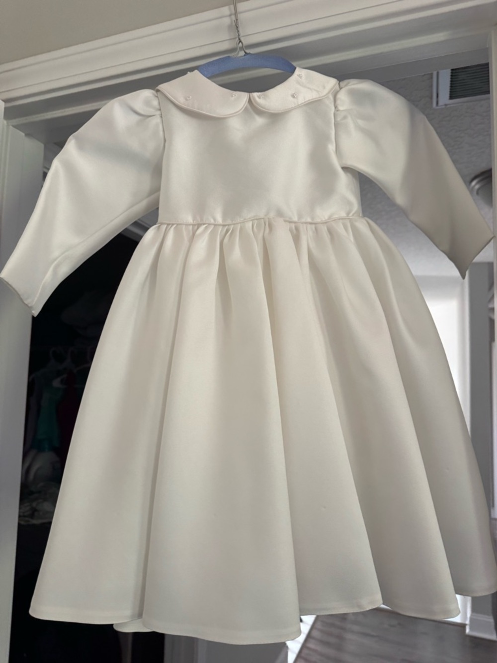 Classic Ivory Long-Sleeve Girls' Dress with Peter Pan Collar